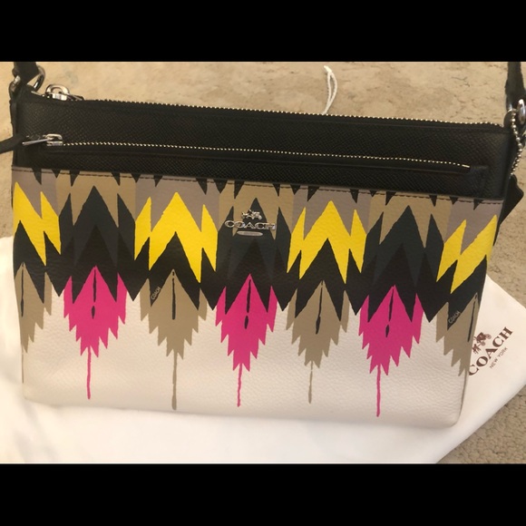 Coach brand new crossbody bag - Picture 2 of 2